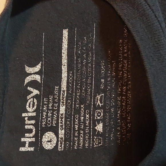 Hurley Tee Shirt - Picture 3 of 5